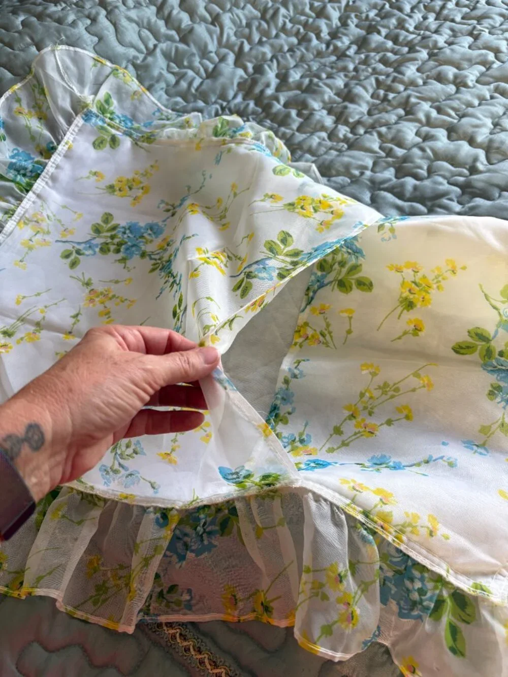 Delicate Vintage Blue & Yellow Floral Ruffled Twin Bedspread & Pillow Sham